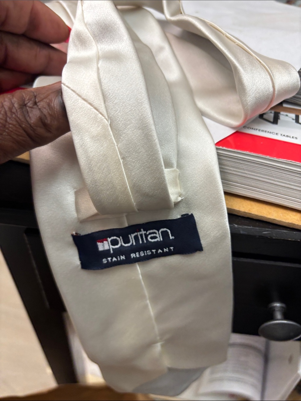 Nautica Cream Satin Solid Men's Tie- NWOT - Picture 2 of 7
